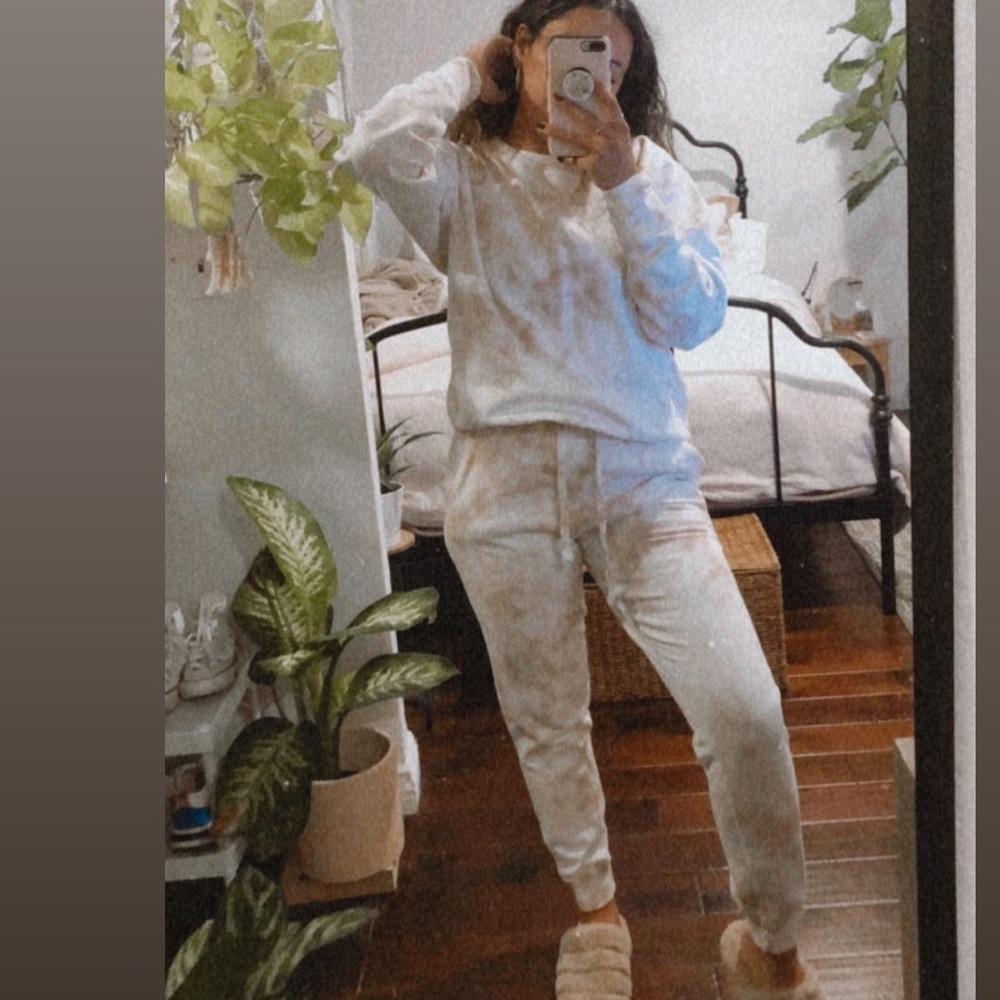 Custom tie dye! Sweatsuit